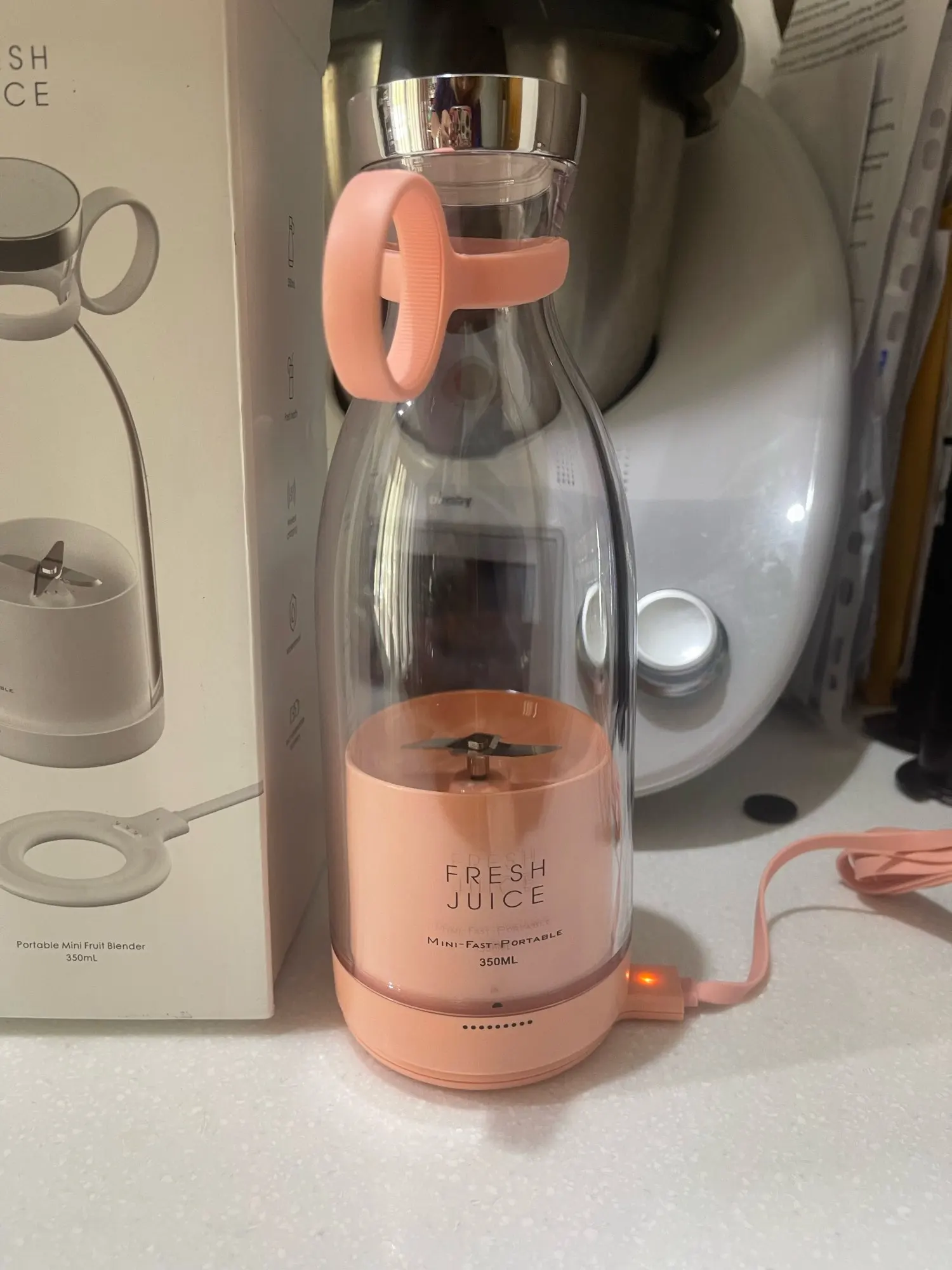 Mini Juicer – Портативний блендер у пляшці